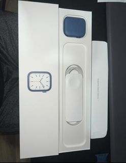 Apple Watch series 7 abyss blue