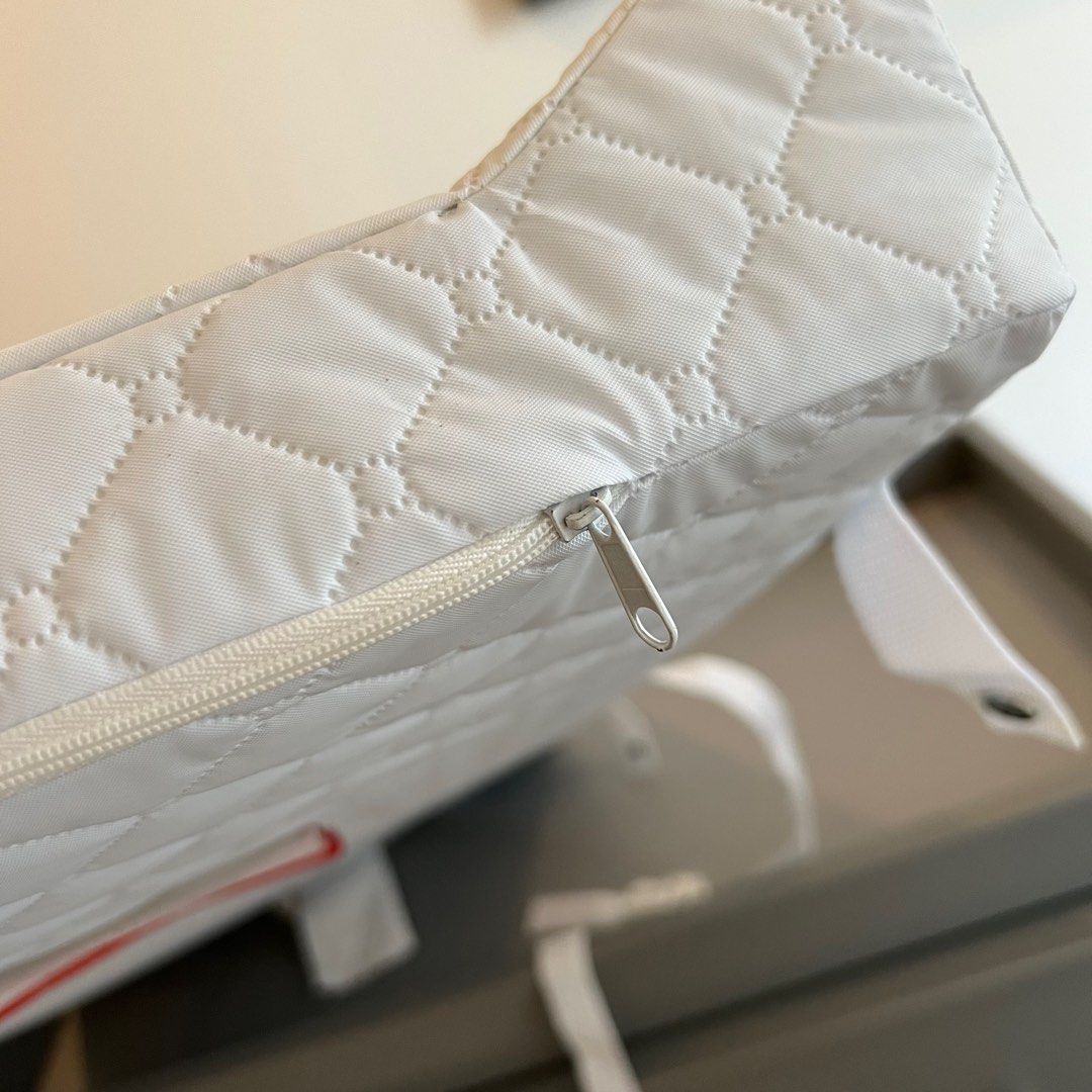 Babyletto Lolly Dresser Changer with changing pad, Babies & Kids, Baby