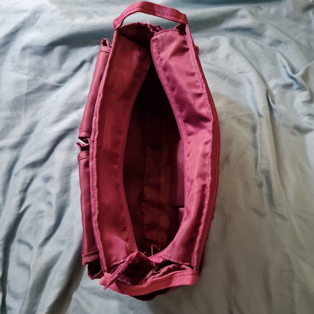 Beabi Purple bag-in-a-bag (Category: Purses & Pouches) located in Jaen. Submitted by ceelka (Listing ID 1212087540, Image 2). Description: Free for orders worth PHP700 and up.