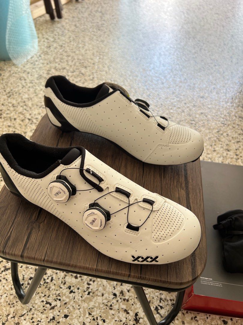 Bontrager xxx road cycling shoe top