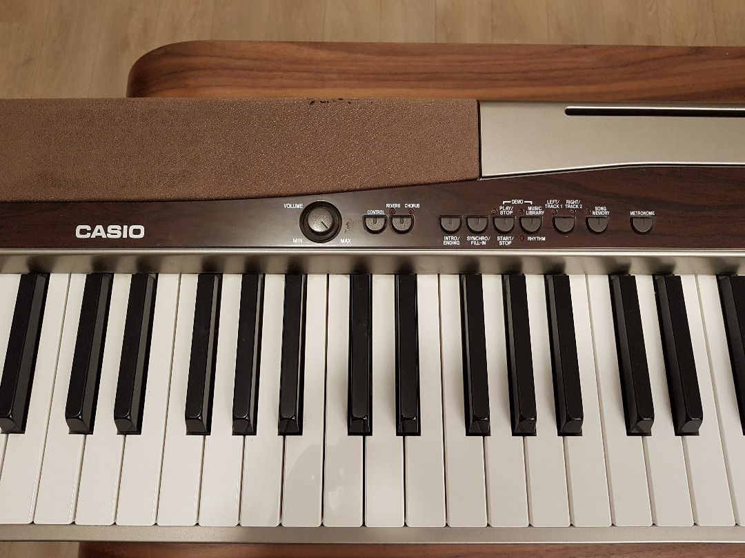 proteger Corea servidor Casio Digital Piano PRIVIA PX-100 with metronome, auto-accompaniment and  recording function, Hobbies & Toys, Music & Media, Musical Instruments on  Carousell