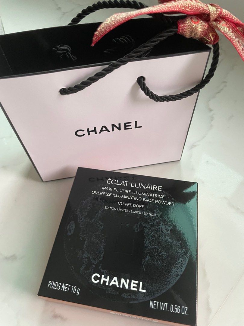 Chanel Eclat Lunaire oversize illuminating face powder, Beauty & Personal  Care, Face, Makeup on Carousell