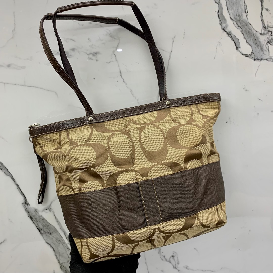 COACH F13548 BROWN CANVAS TOTE SHOULDER BAG 227010849 Women s Fashion Bags Wallets Shoulder Bags on Carousell