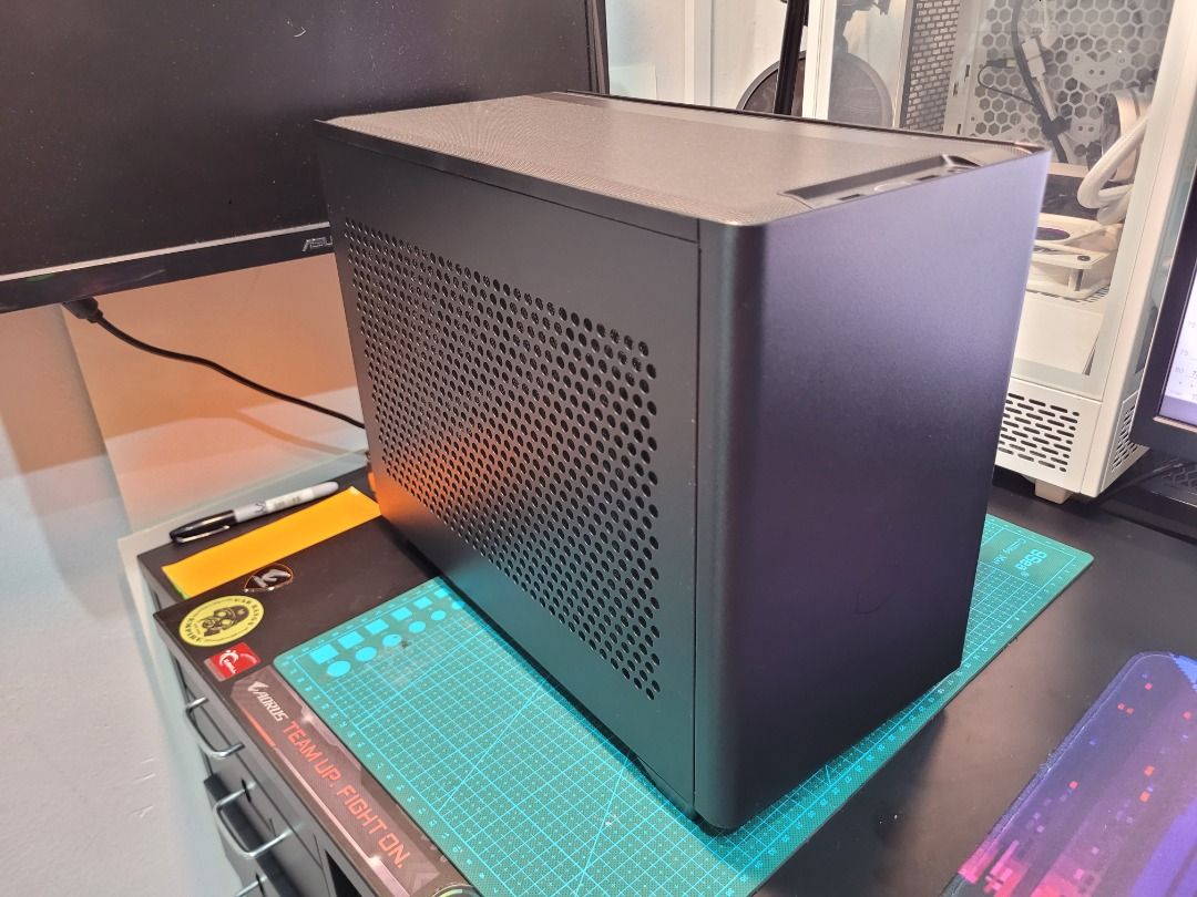 Cooler Master Nr200 case (Black), Computers & Tech, Parts & Accessories