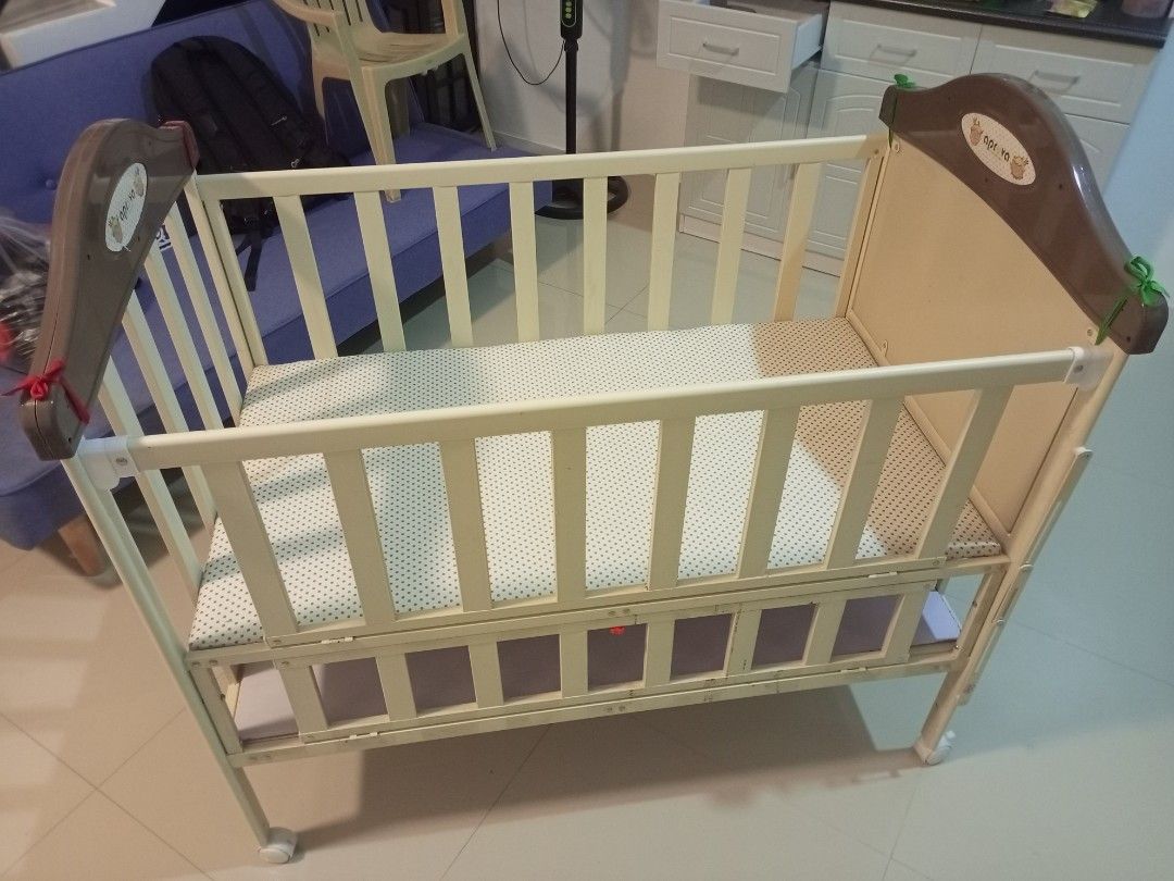 crib heavy duty steel, Babies & Kids, Baby Nursery & Kids Furniture