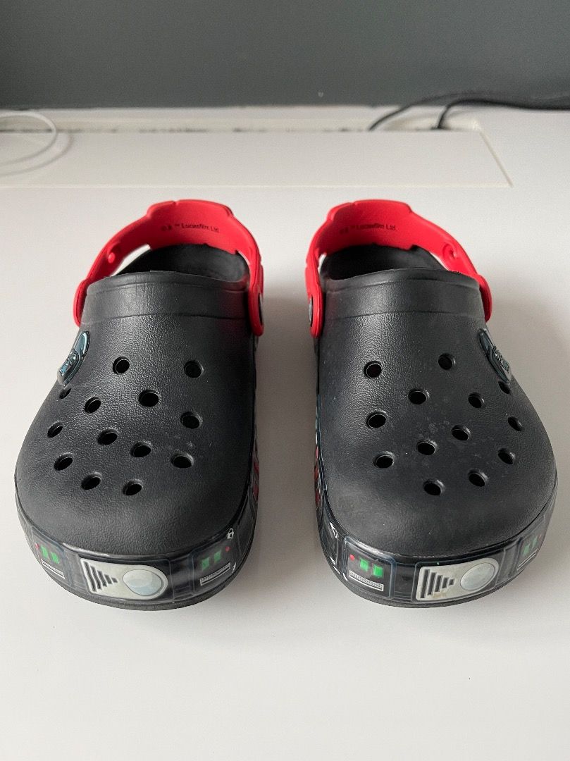 Star wars crocs size 13 deals