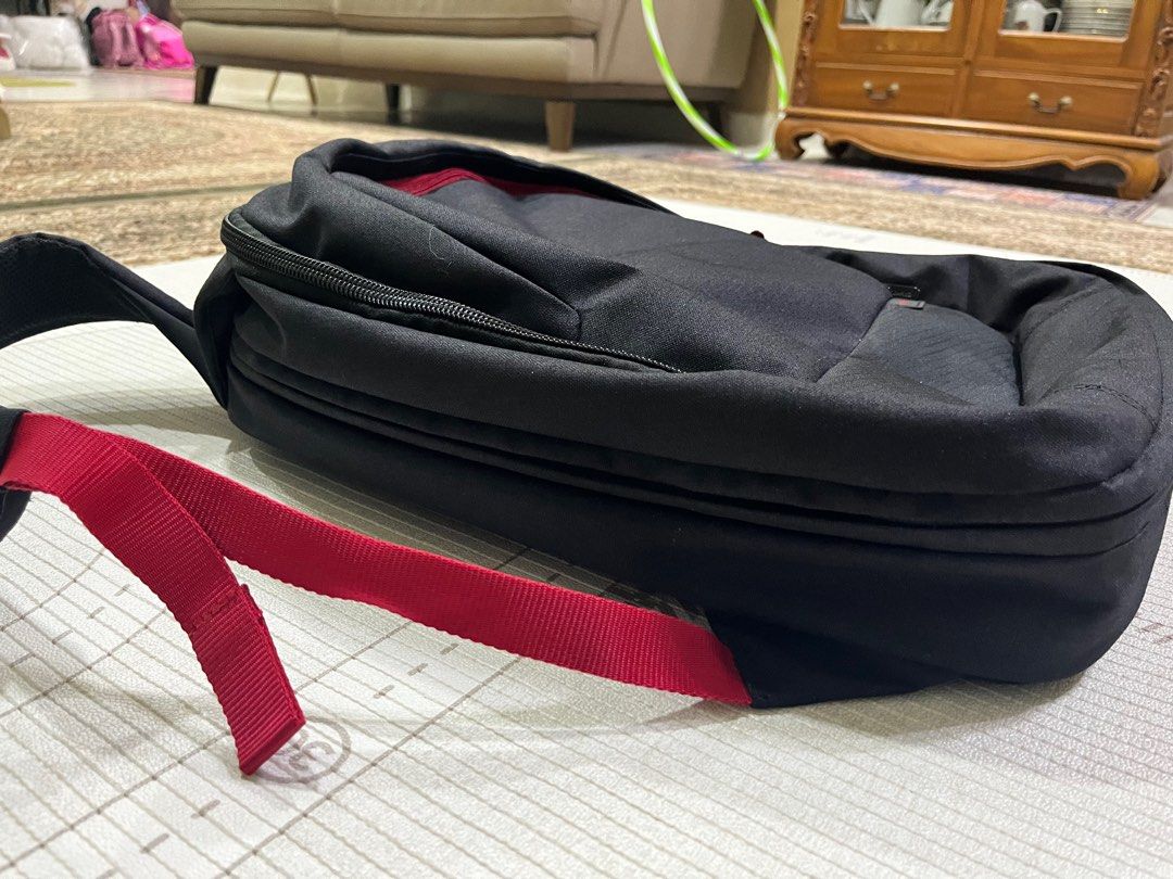Mantra crumpler 2025