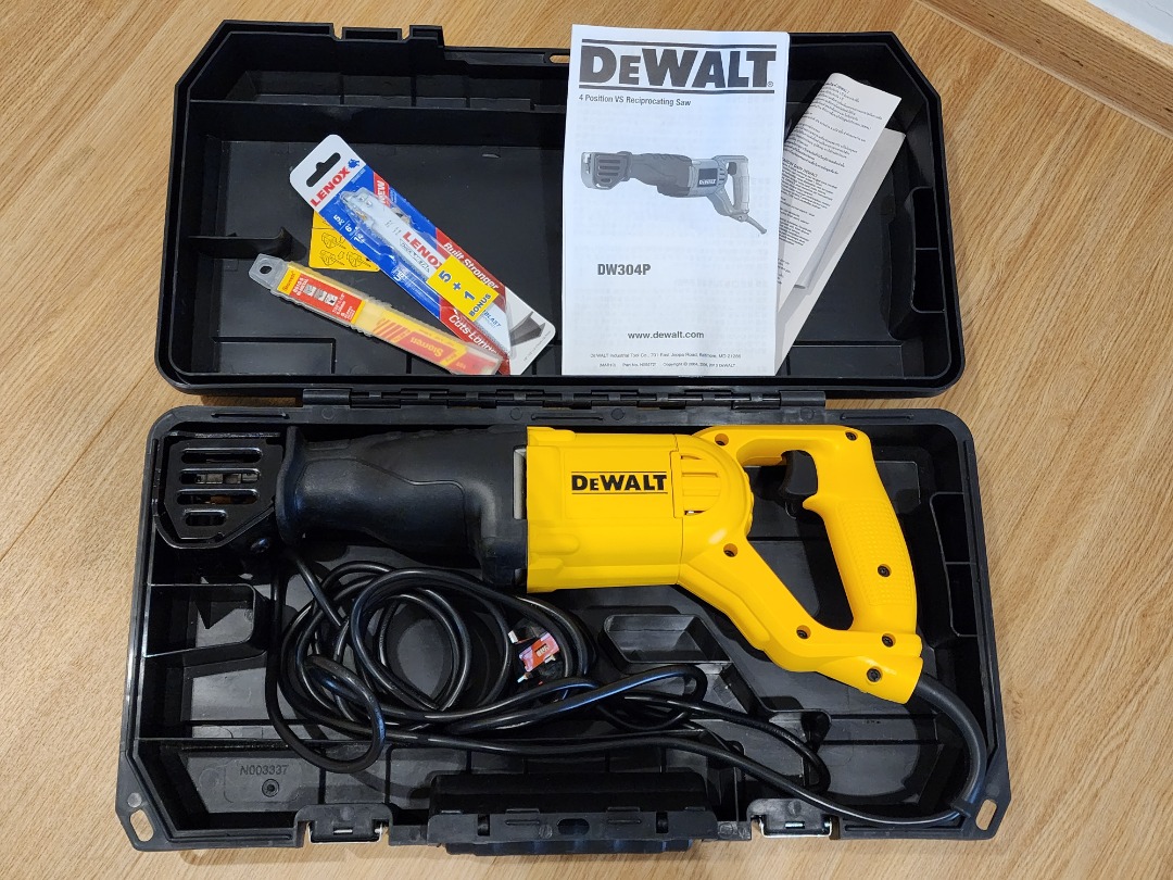 DeWalt Reciprocal DW304P corded Saw Furniture Home Living Home