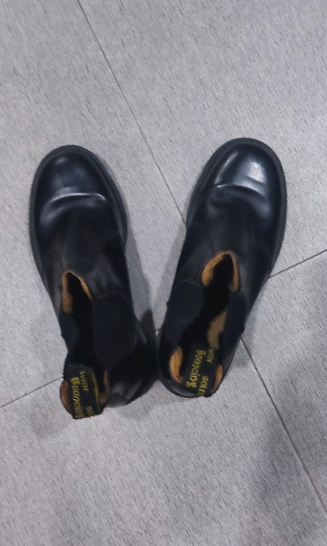 chelsea doc martens