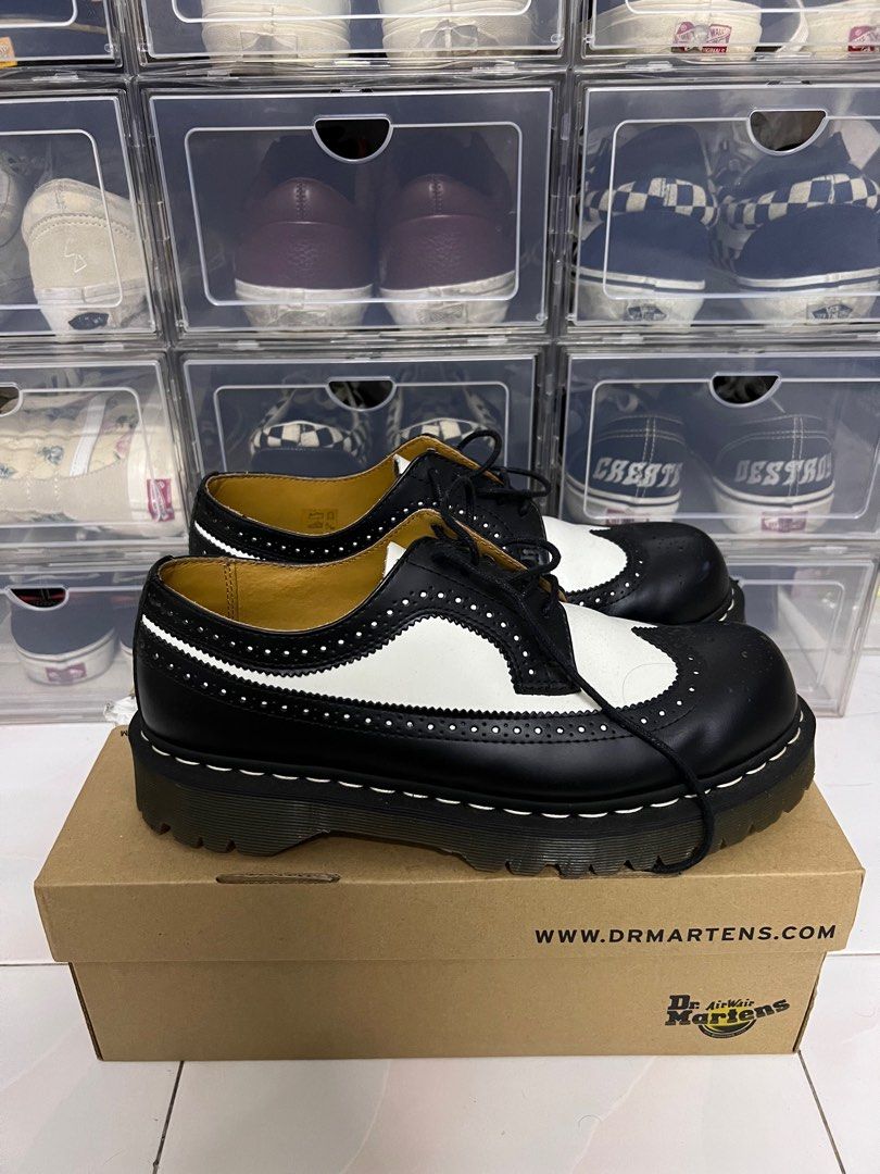 Dr martens 3989 deals smooth brogue bex restaurant