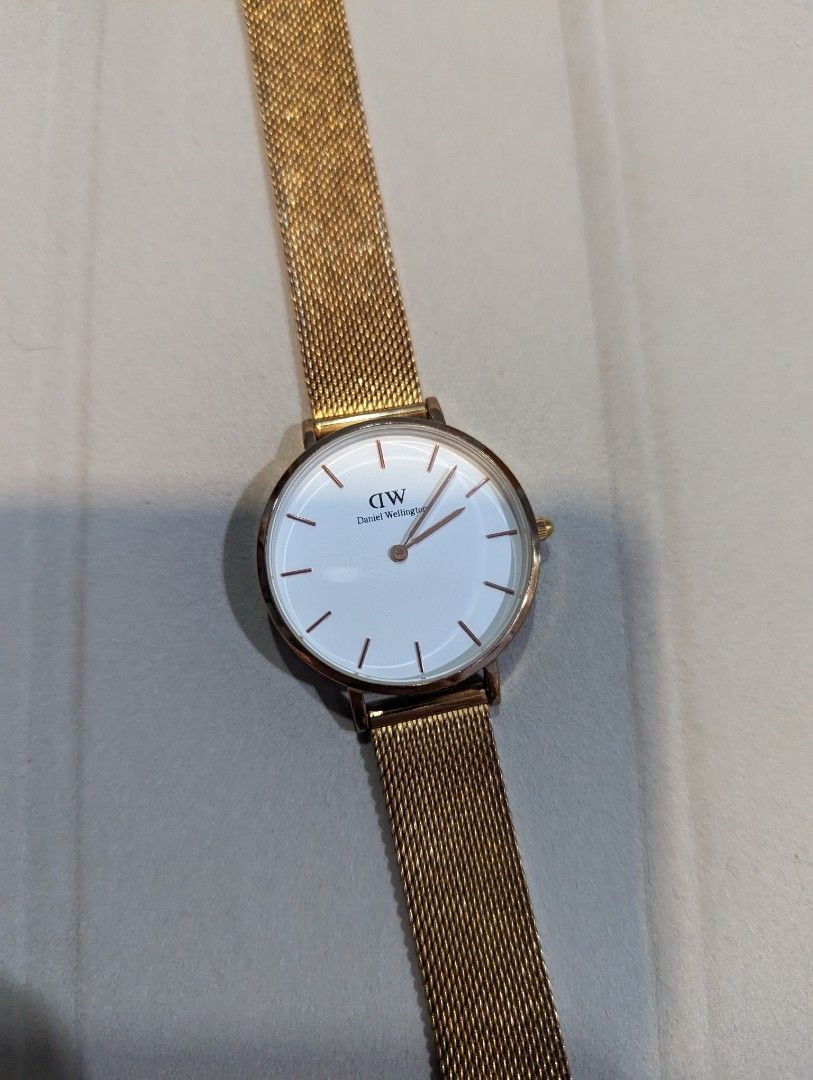 DW PETITE MELROSE 32mm Women s Fashion Watches Accessories