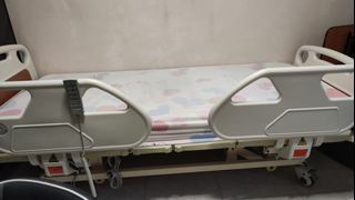 (Category: ) located in . Submitted by kyeo5555 (Listing ID 1212142533, Image 1). Description: .