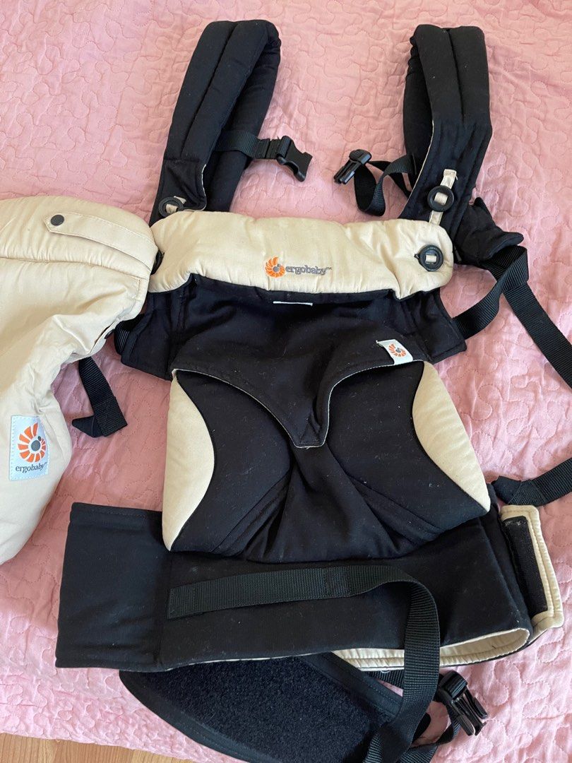 Ergobaby 4 position 2025 bundle of joy