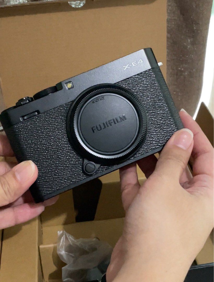 Fujifilm XE4 (black) with kit lens, Photography, Cameras on Carousell