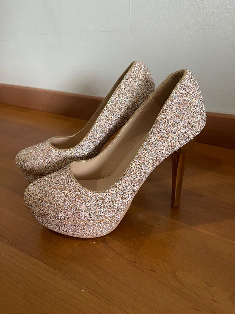 Wine and outlet gold heels