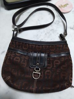 (Category: ) located in . Submitted by Lelong.com (Listing ID 1212187314, Image 1). Description: .
