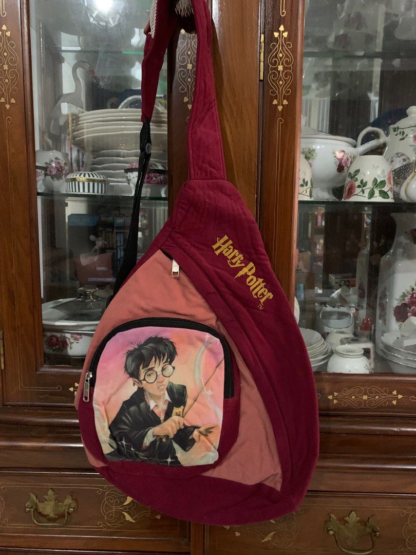 Harry Potter Sling Bag Collectable Item PP