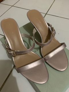 (Kategori: ) berada di . Dikirim oleh firdaels (ID iklan 1212182612, Gambar 1). Deskripsi: .