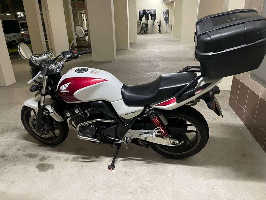 Honda /CB400A, Motorcycles, Motorcycles for Sale, Class 2A on Carousell