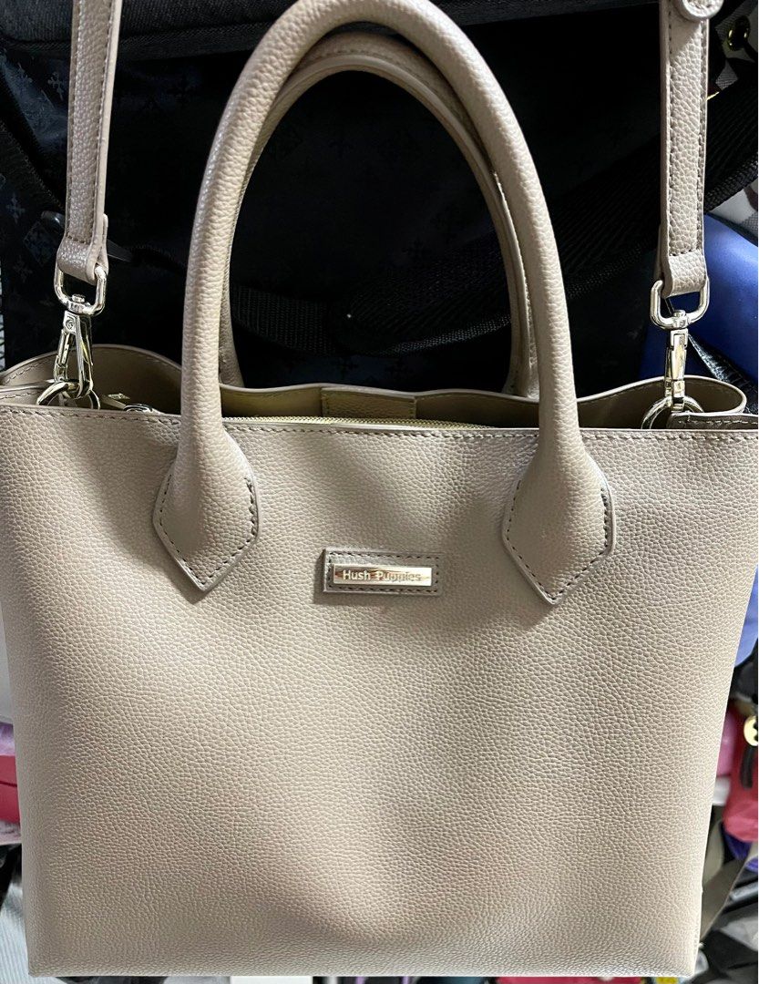 Hush puppies sling bag, Women's Fashion, Bags & Wallets, Cross-body