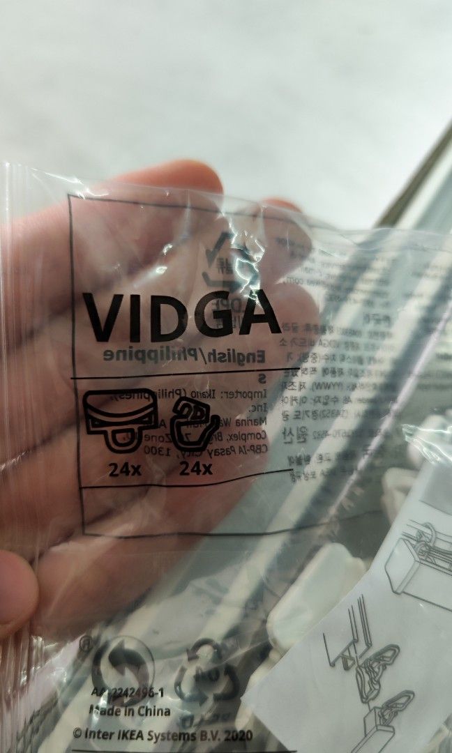 IKEA VIDGA Single track rail a set with glider and hooks, Furniture