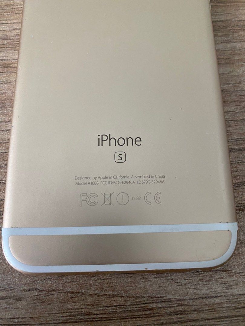 iPhone Gold 16 GB au