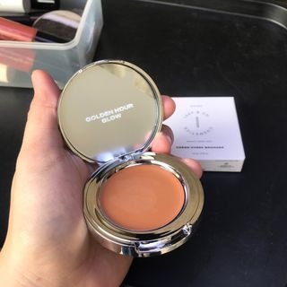 ISSY & CO CREAM BRONZER IN TOAST