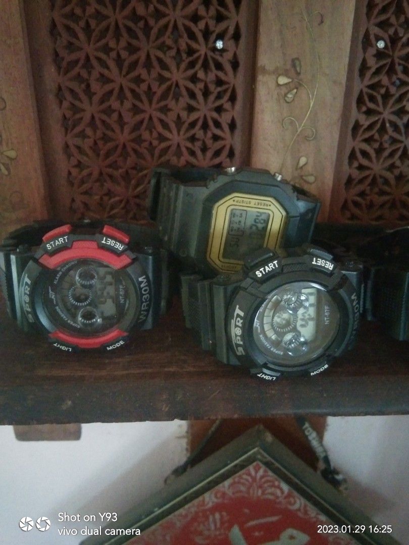 Jam remaja dan kanak kanak watch kid Men s Fashion Watches