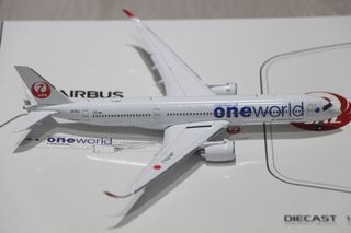 (Category: ) located in . Submitted by aviation_avenue_singapore (Listing ID 1212202036, Image 1). Description: .