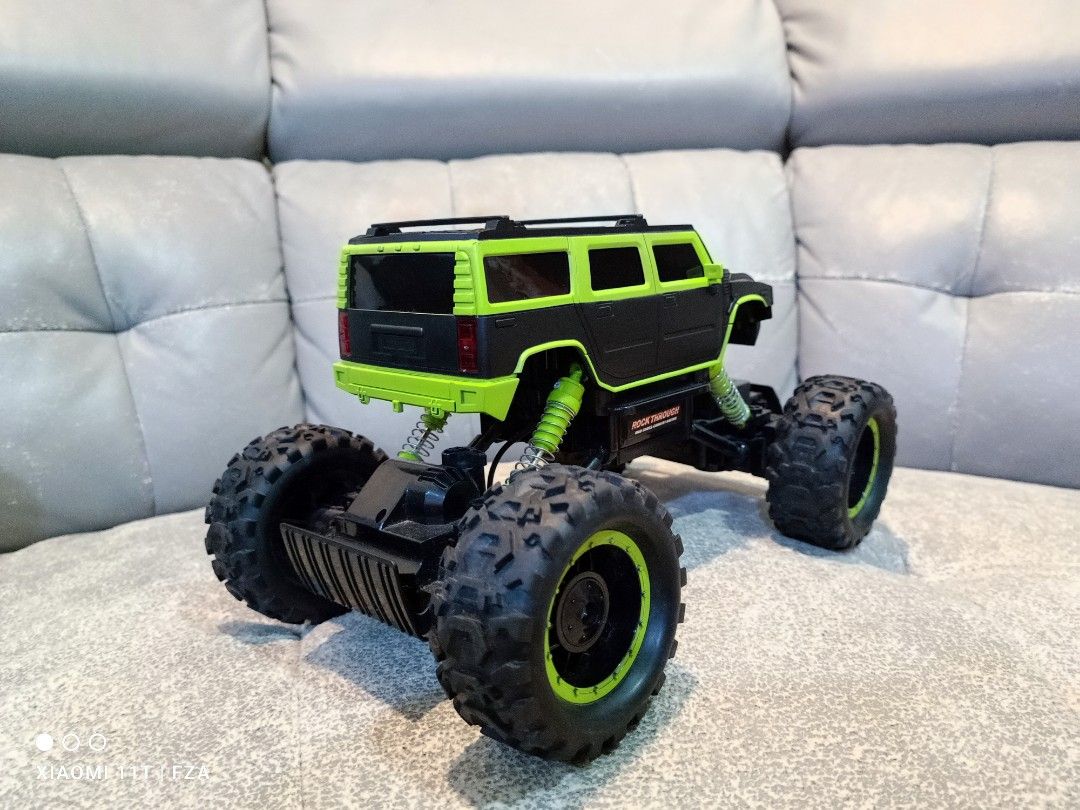 Kereta online control 4x4