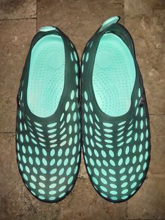 Aqua Shoes Krooberg Drain Ladies - Transparent Gray Green Size 10