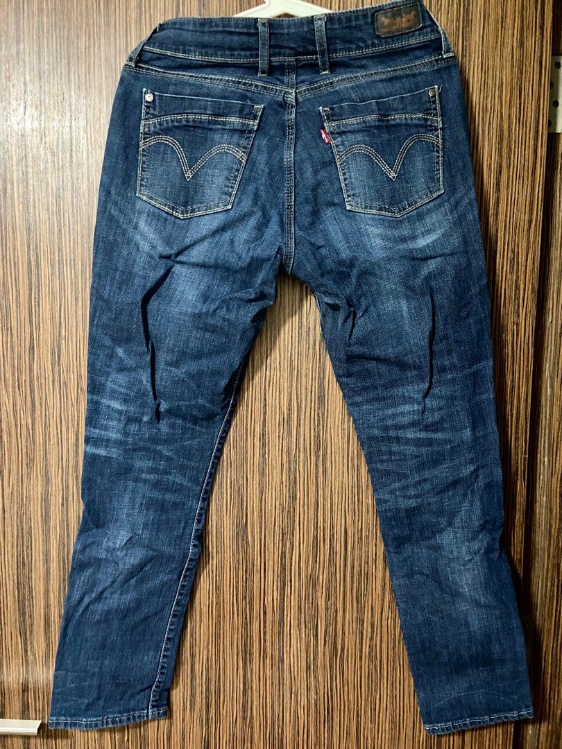Levi's 529 curvy skinny jeans, Women's Fashion, Bottoms, Jeans & Leggings  on Carousell