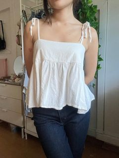 Linen tie spaghetti strap flowy top