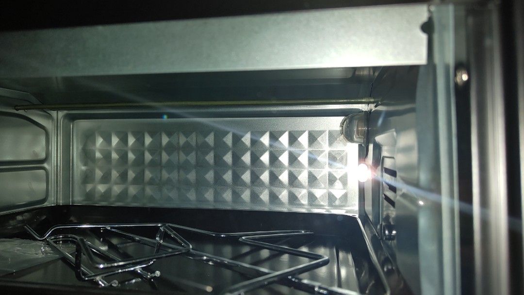 LIVING DIRECT ELECTRIC OVEN (45L) on Carousell