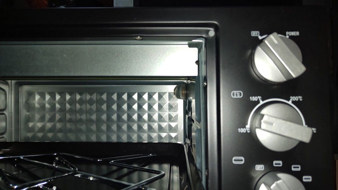 LIVING DIRECT ELECTRIC OVEN (45L) on Carousell