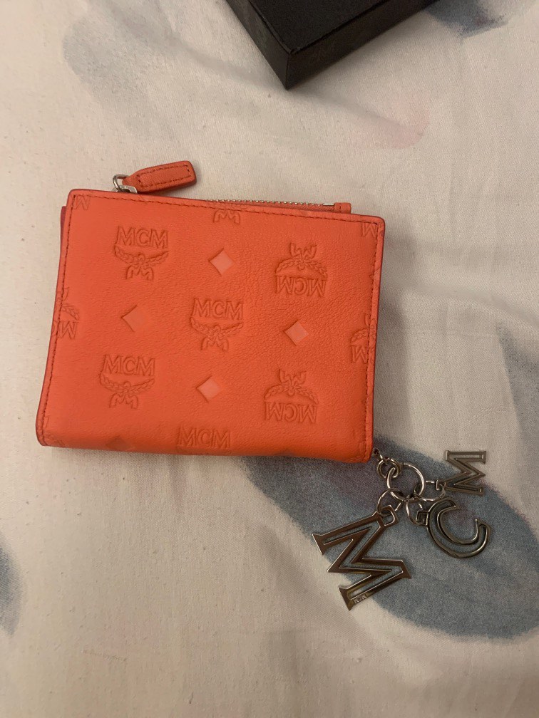 Mcm bifold snap wallet, Women's Fashion, Bags & Wallets, Wallets & Card