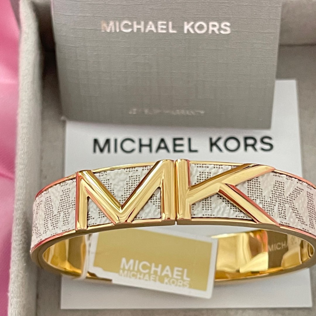 MICHAEL KORS Mott Gold Tone Logo Bangle Women s Fashion Jewelry