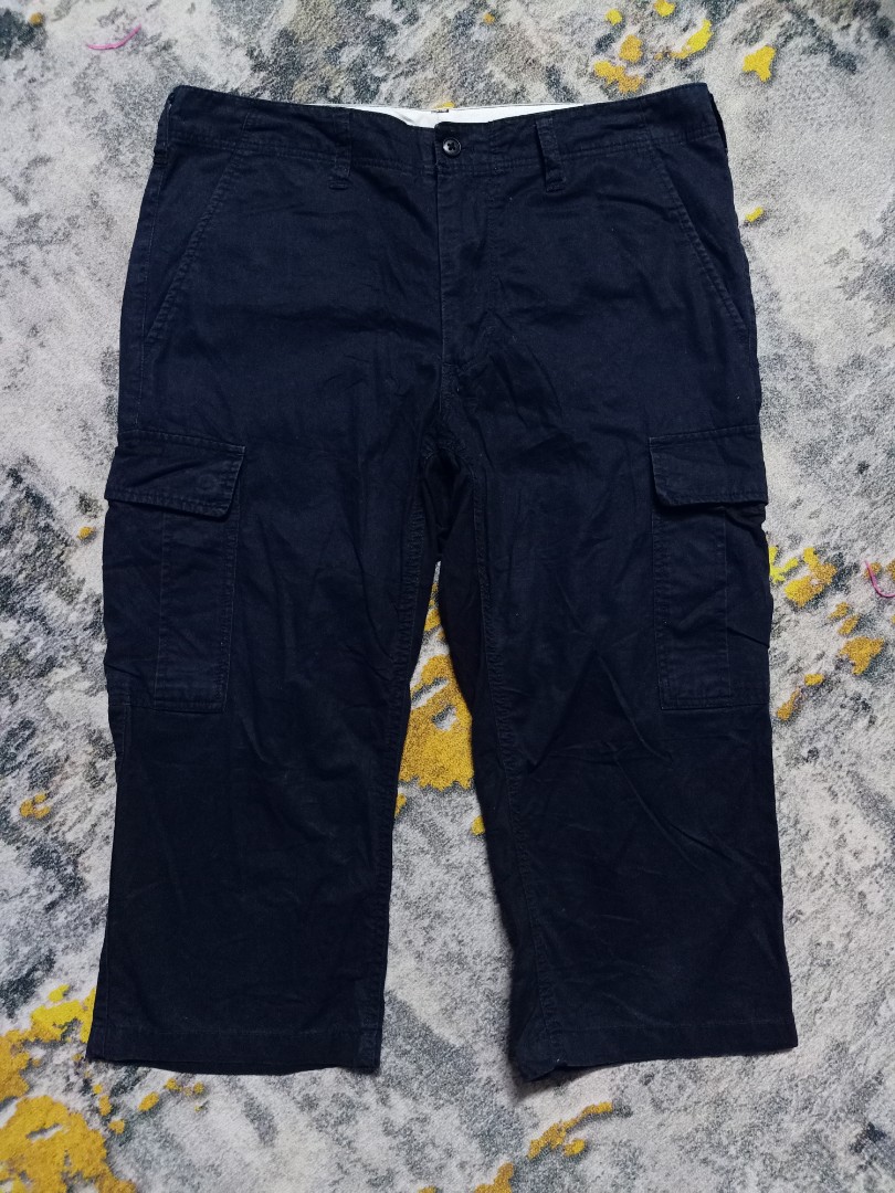 Muji 3q Cargo pants, Men's Fashion, Bottoms, Shorts on Carousell