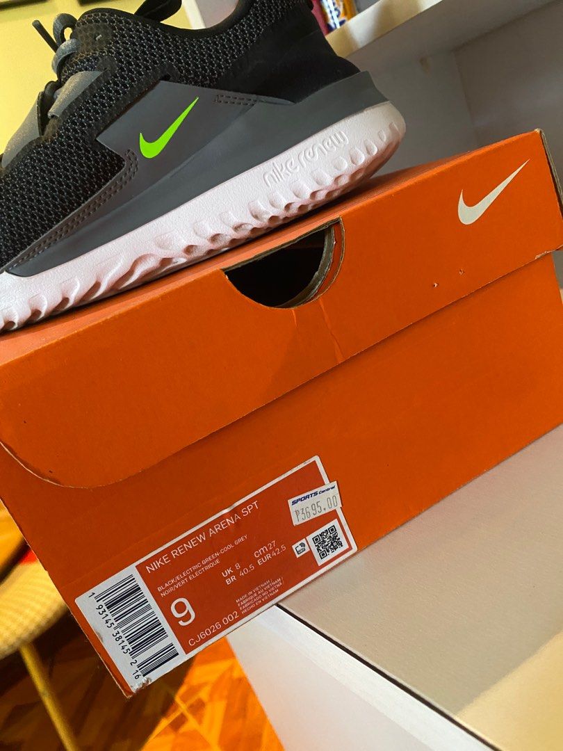 mens nike renew arena