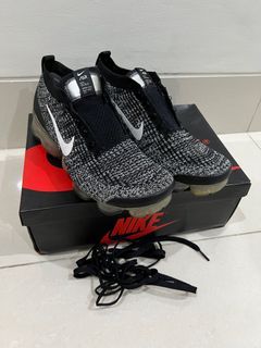 NIKE VAPORMAX Flyknit oreo 2019 sneakers / sepatu / original / authentic / rare / mulus / bagus