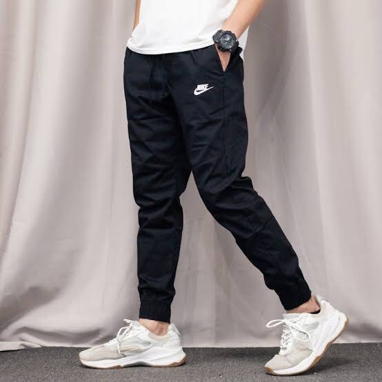 Nike Woven Jogger Men s Fashion Bottoms Joggers on Carousell