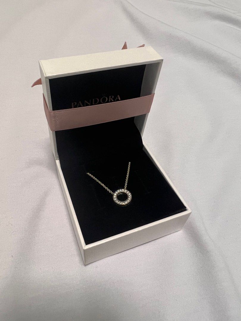 Girl clearance necklace pandora