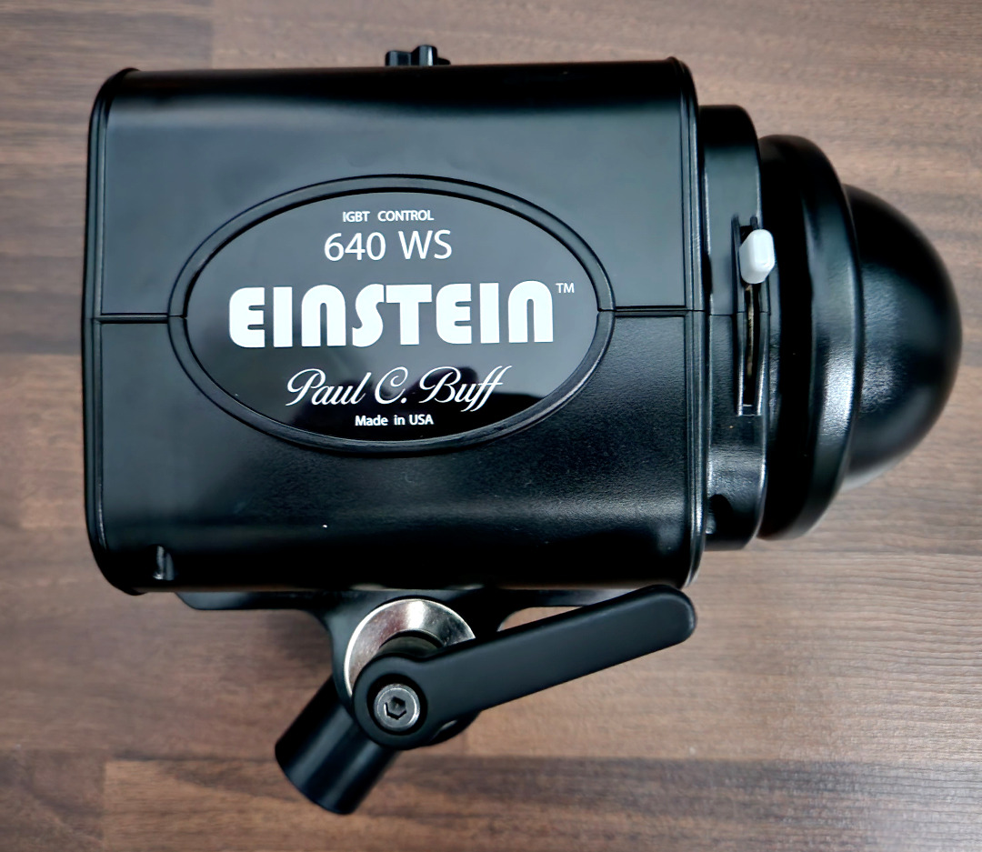 Paul C Buff Einstein Flash Unit, Photography, Photography Accessories