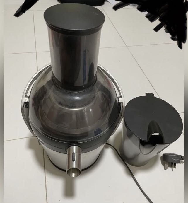Philips juicer HR1861, TV & Home Appliances, Kitchen Appliances, Other