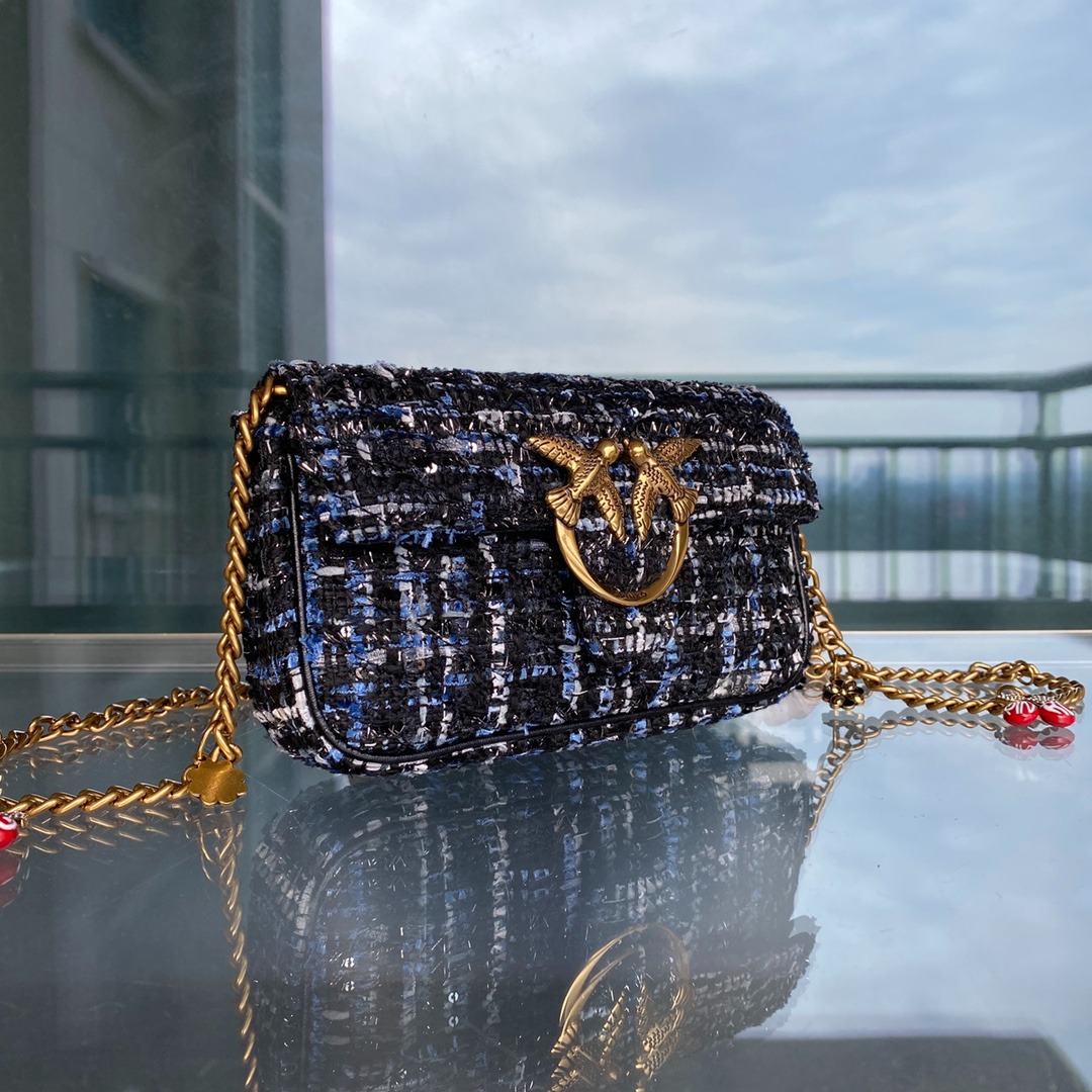 Pinko tweed clearance bag