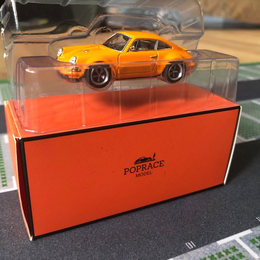 Poprace Porsche Singer 1/64, Hobbies & Toys, Toys & Games on Carousell