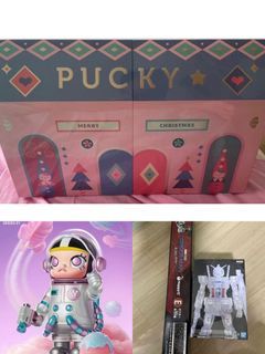 Pucky Christmas mega space molly candy 400 % Gundam figurine and Spider-Man no way kuji home poster