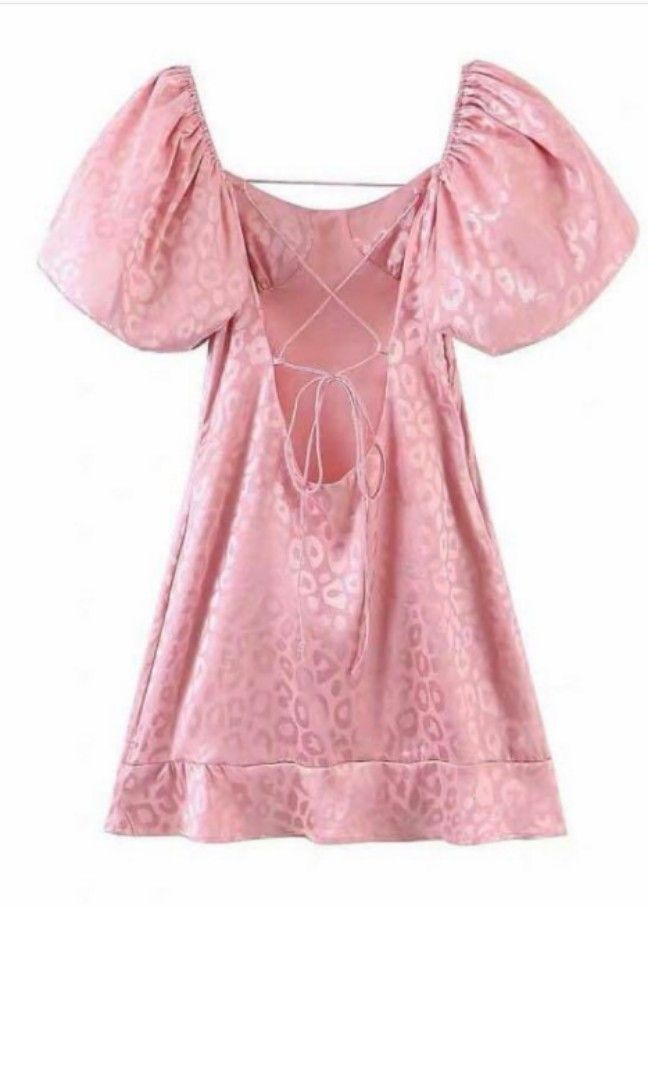 Puff sleeve pink dress (Category: Dresses) located in Taguig. Submitted by swiftgem (Listing ID 1212114420, Image 3). Description: Backless pink dress puff sleeves Back tie Only wore this on my 25th birthday no noticeable flaws So chic. Prettier in actual. as seen on Angelina Cruz on 4th photo helping tags: Bershka, Forever 21, H&M, Cotton On not selling in a rush, would rather keep than sell low.
