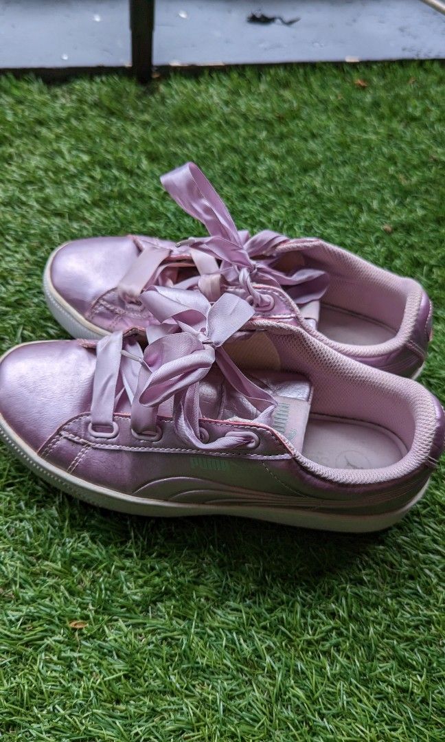 Puma basket on sale heart purple