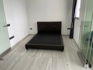 (Category: ) located in . Submitted by rch001 (Listing ID 1212213163, Image 1). Description: .